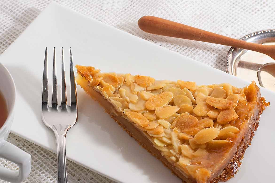 The Arabic Honey Cake has a soft vanilla sponge base, and is topped with a  honey caramel sauce filled with crunchy almonds. A popular… | Instagram