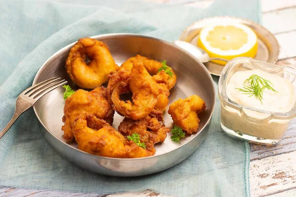 Friteeratut sipulirenkaat