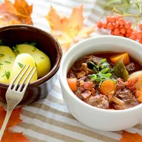 Hirvipata Ranskan tapaan