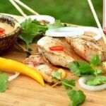 Kanavartaat ja Satay-kastike