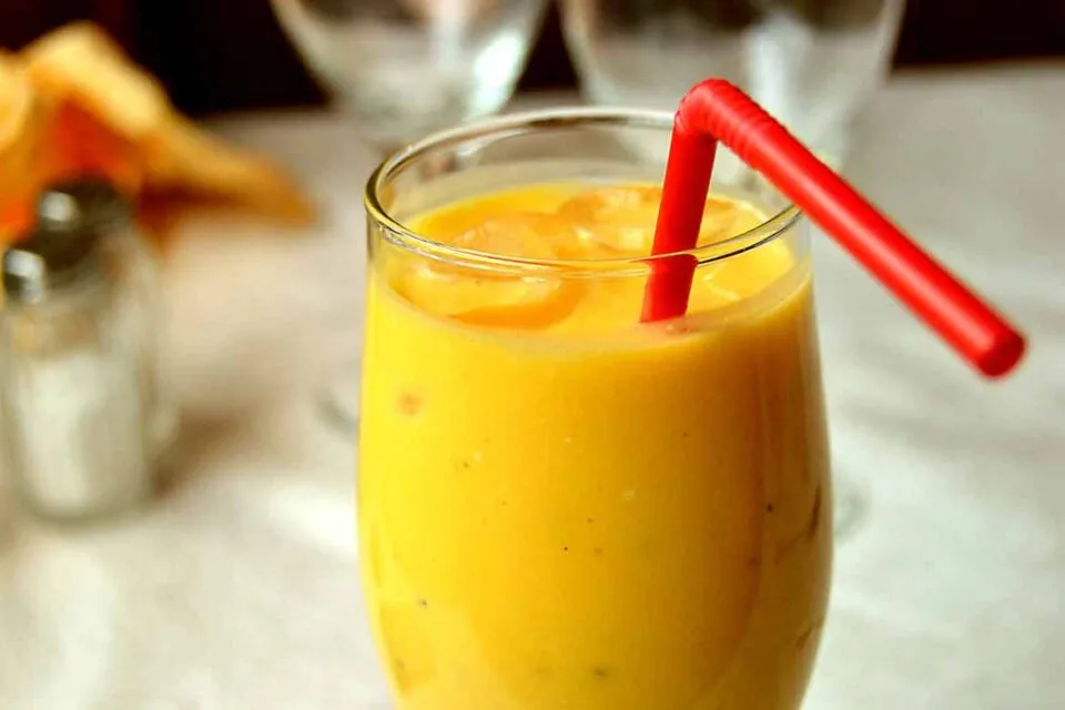 Lassi - jogurttijuoma