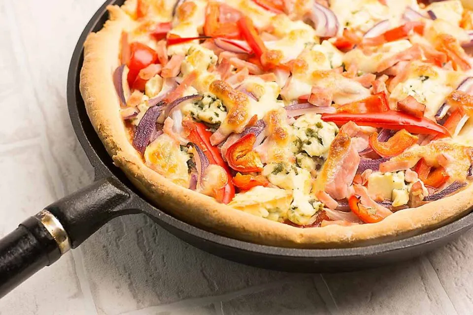 Pannupizza