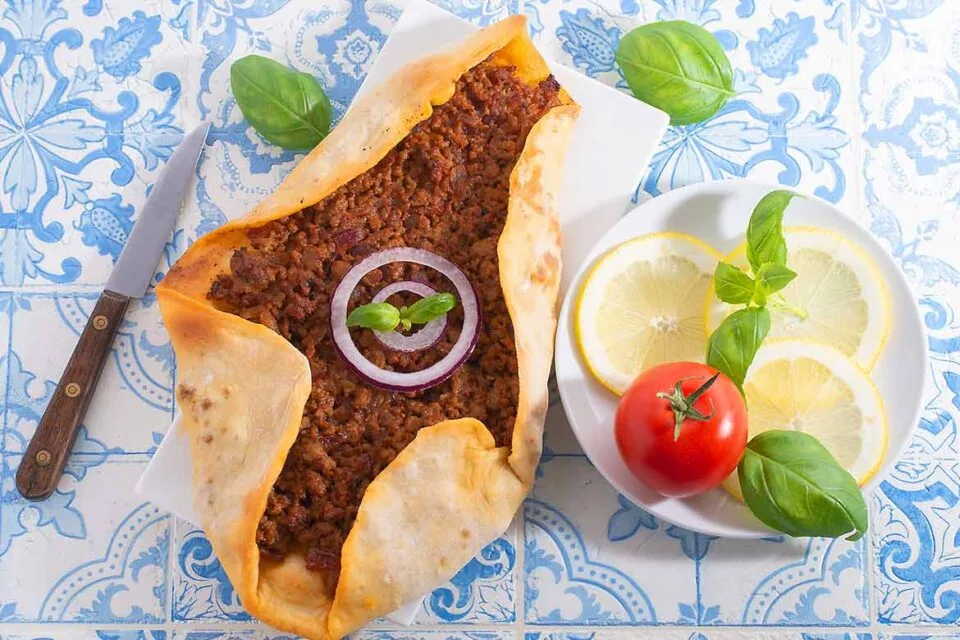Turkkilainen pizza - lahmacun