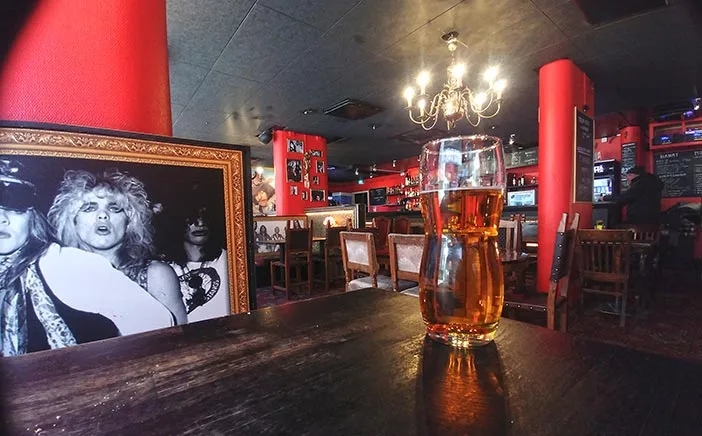 Bar Loosister