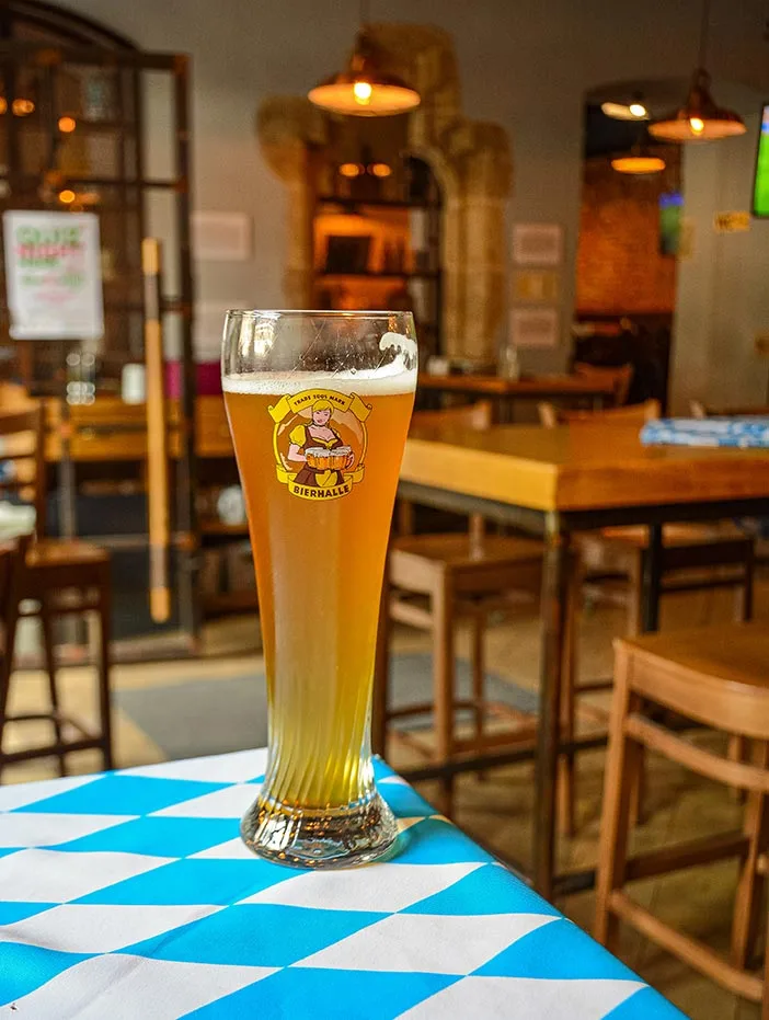 krakova-Bierhalle