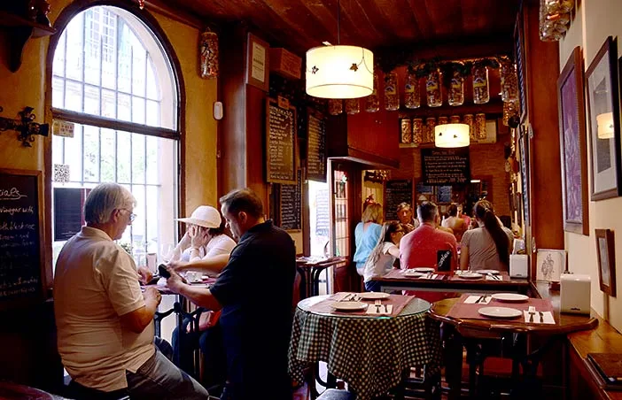 Malagan ravintolat El Tapeo de cervantes