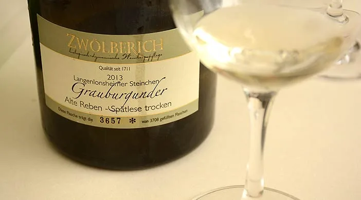 Nahen viinit zwölberich Pinot Gris