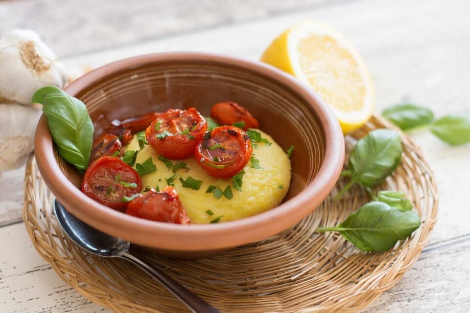 Tomaattipolenta